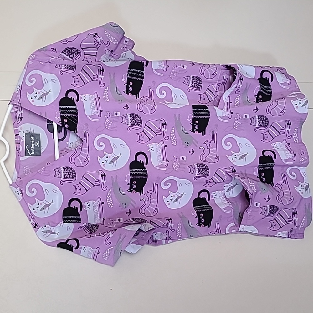 Buttersoft scrub top